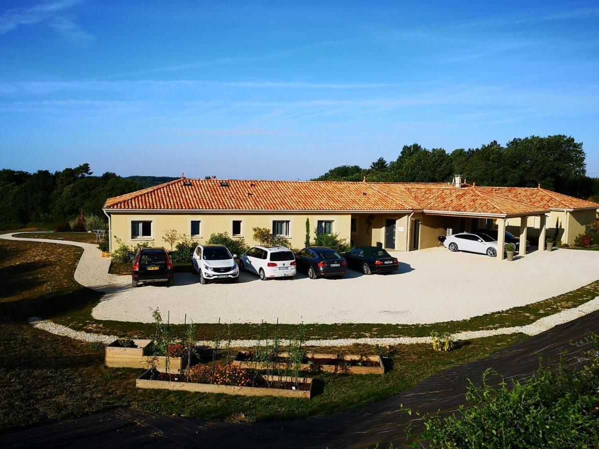 La Sarlamandre Marcillac-Saint-Quentin Bagian luar foto